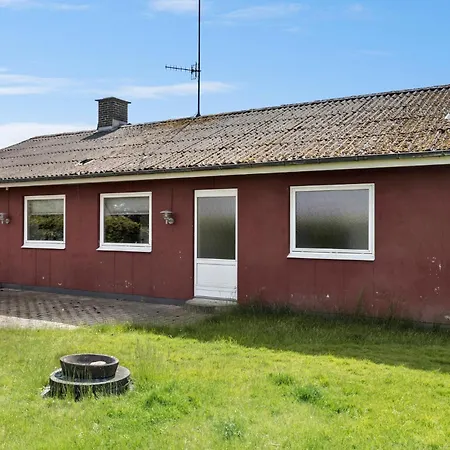 Lovely In With Kitchen Semesterbostad *